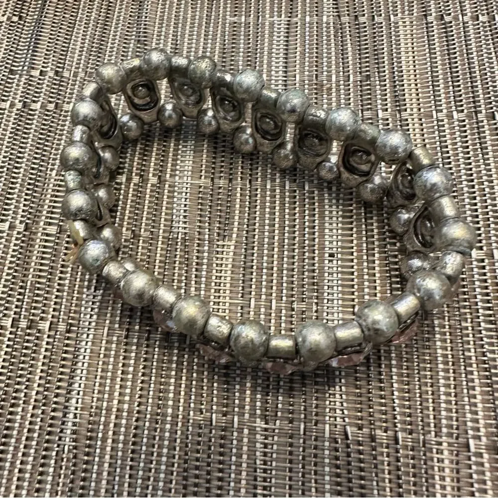 Light Pink Rhinestone Stretch Bracelet Unbranded Silver tone Retro